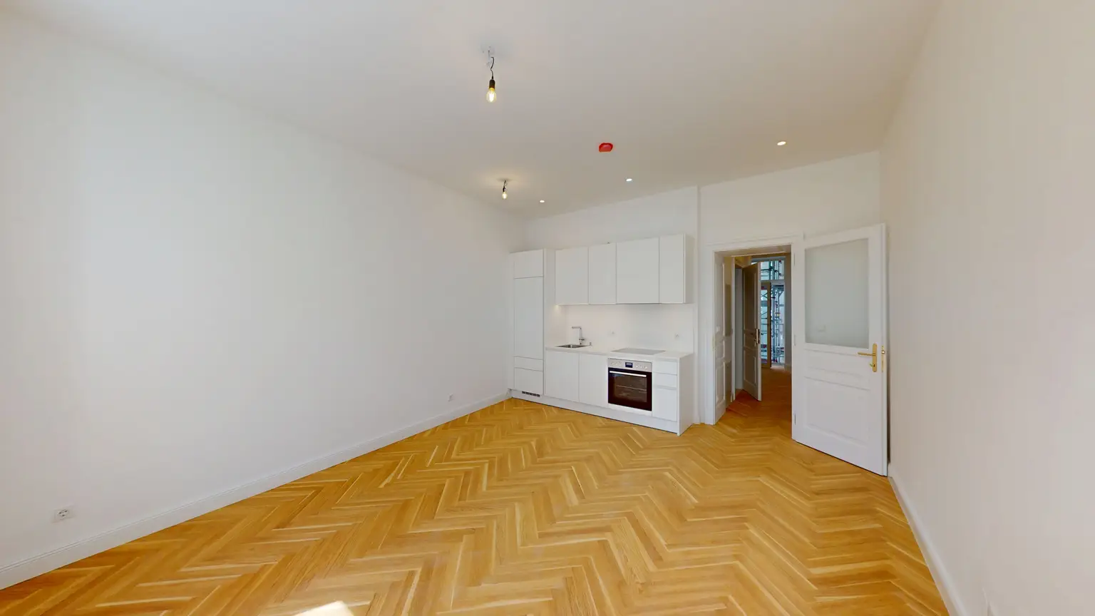Lichtdurchflutete 2-Zimmer-Wohnung mit Balkon