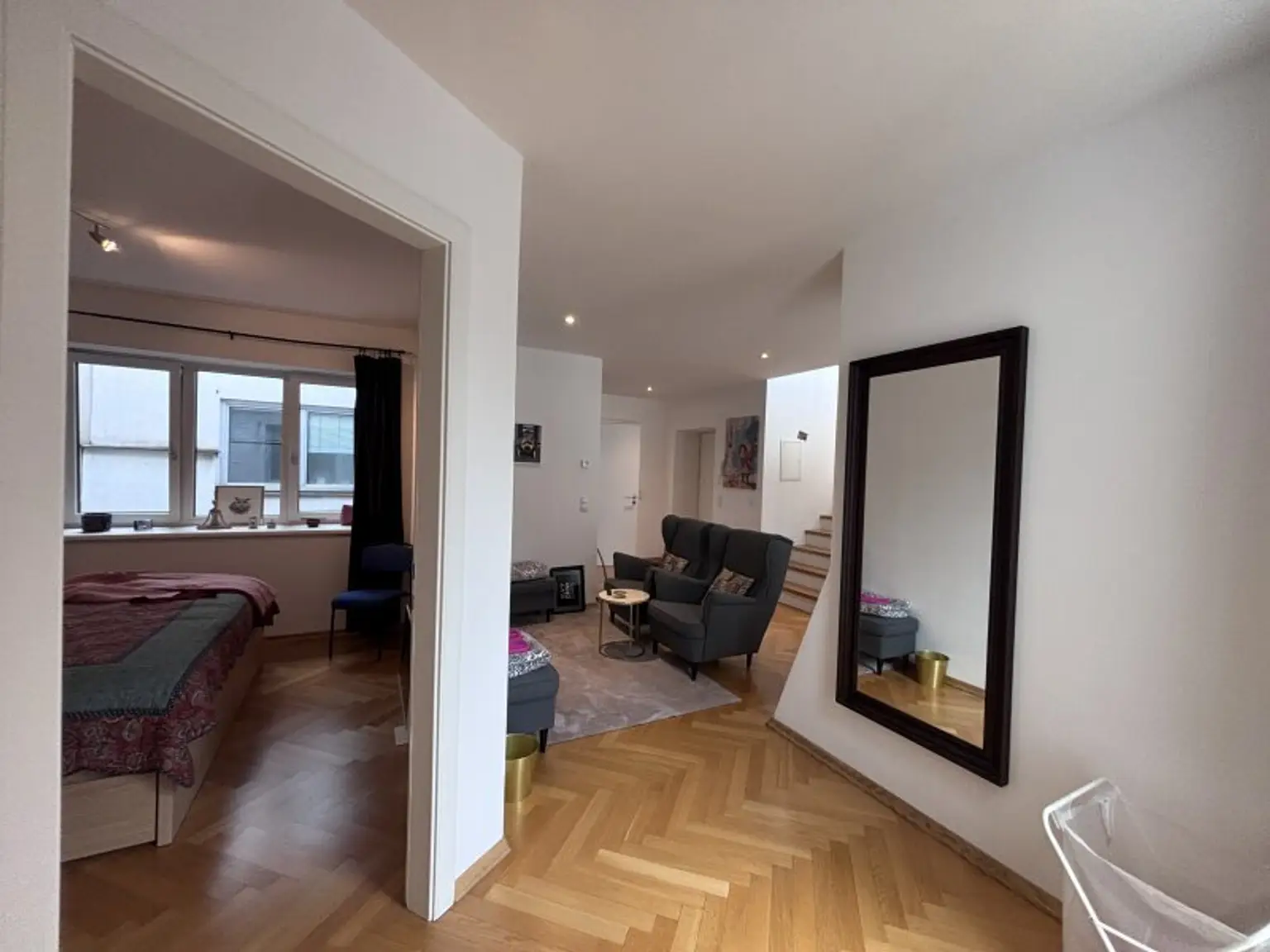 Dachterrassenwohnung ohne Dachschrägen – Erstklassige Lage nahe Börse und Rudolfsplatz