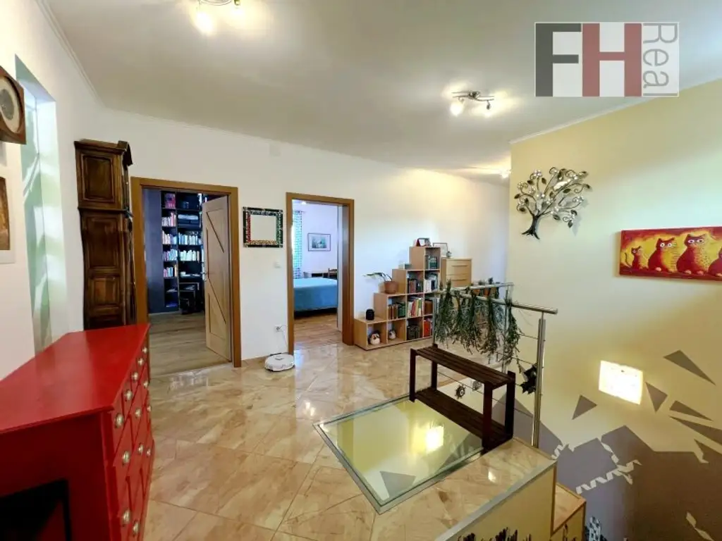 Exklusives Einfamilienhaus mit TOP-Ausstattung in guter Gablitzer Lage!