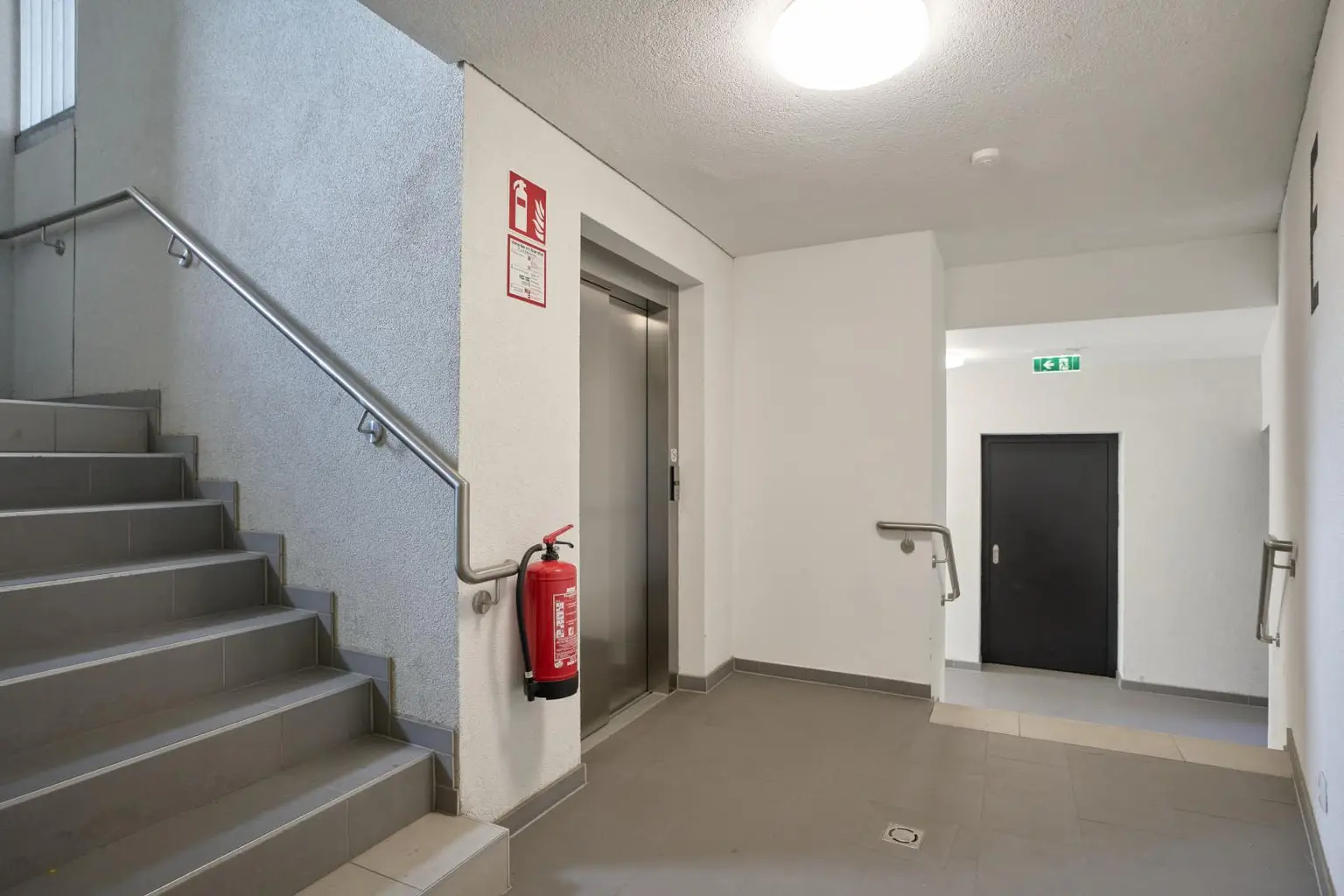 14. Atelier 1230 Wien-Atzgersdorf - Stiegenhaus