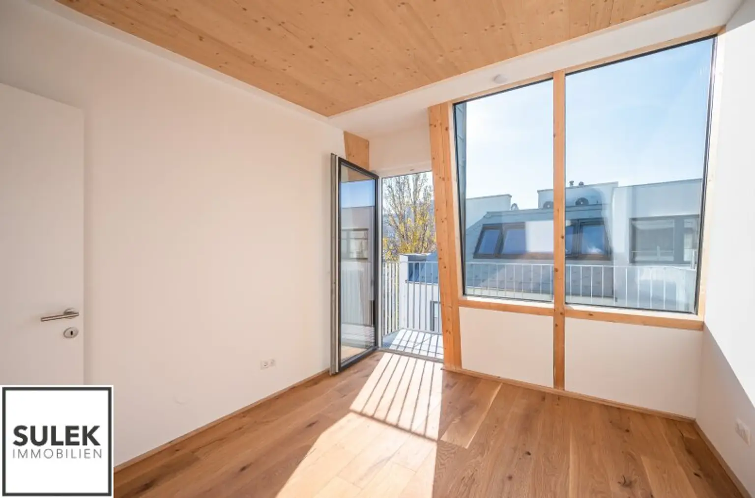 Erstbezug: traumhafte DG-Maisonette mit 3 Schlafzimmern und 2 Bädern