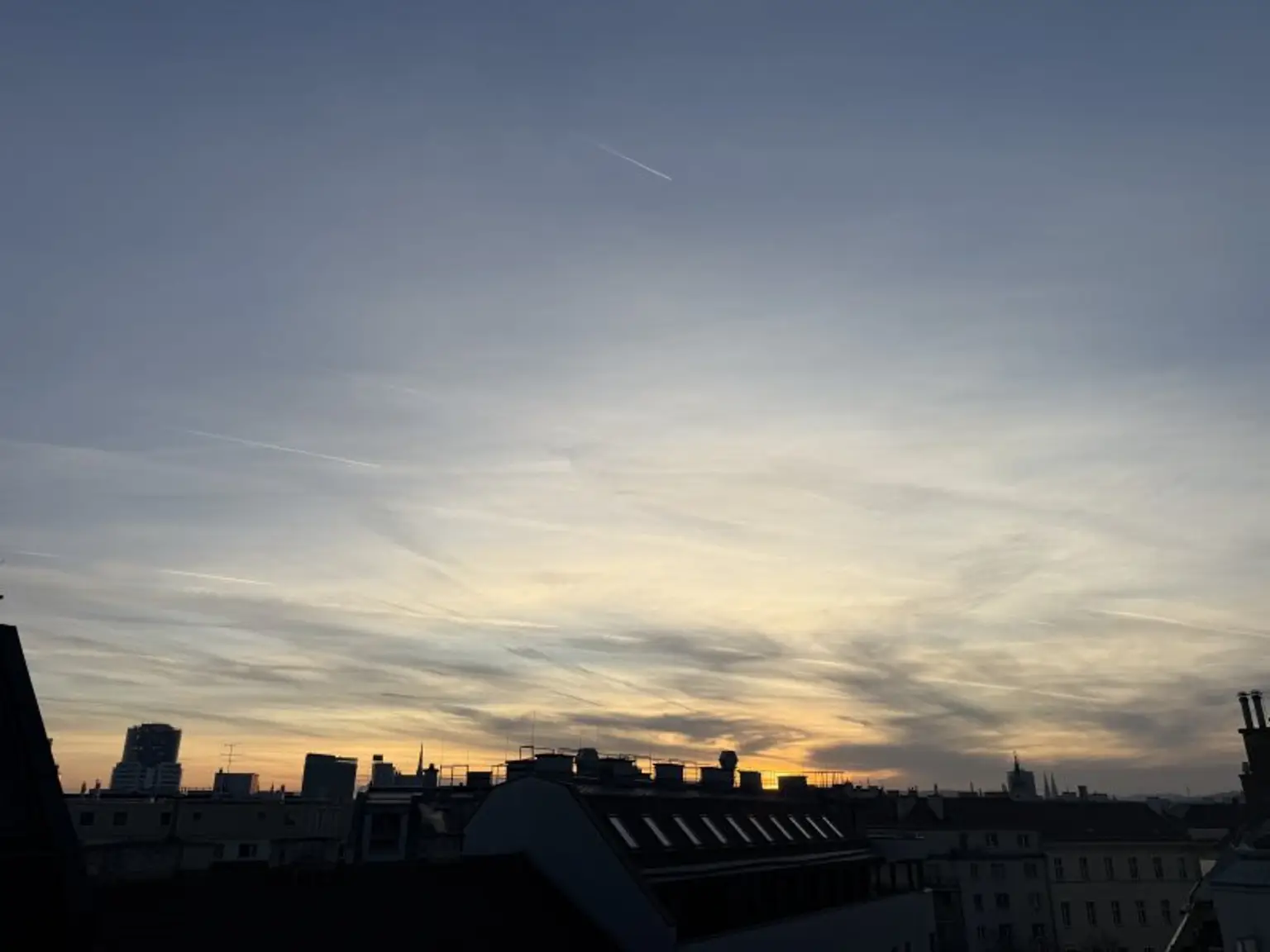 Traumhafte DG-Wohnung in 1020 Wien: 4 Zimmer, vollsaniert, Loggia & Luxusausstattung!