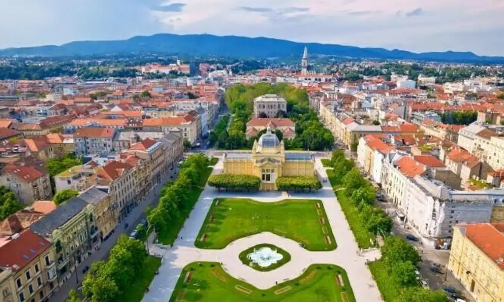 Zentral-Kroatien: Etwas für Schnäppchenjäger ! Herrliche Tiny Haus Grundstücke