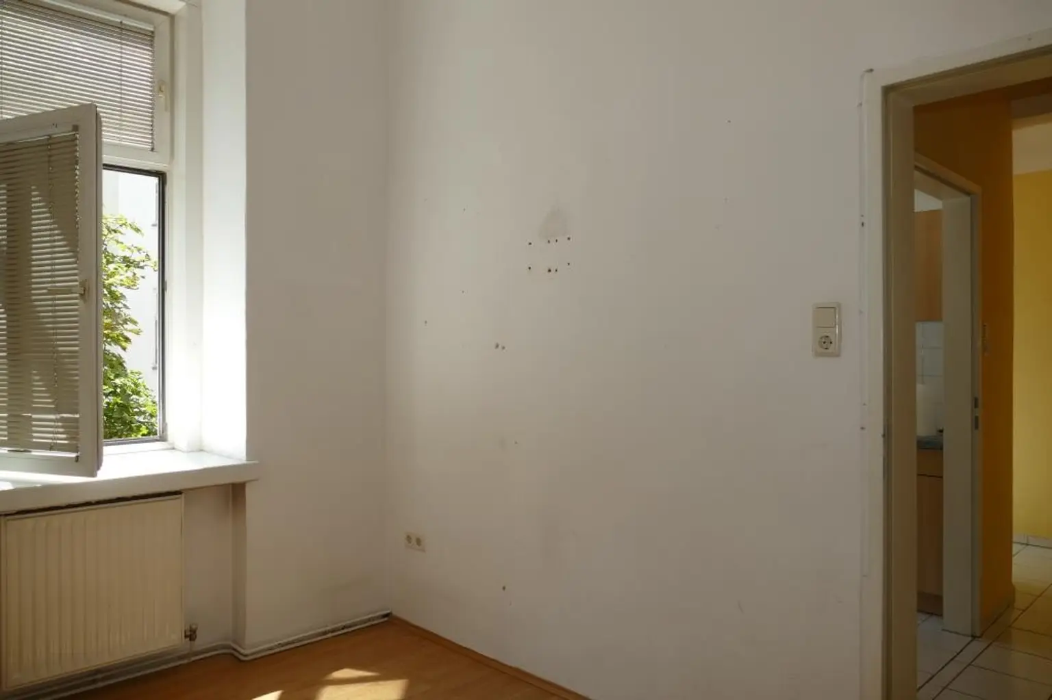 Zentral begehbar, charmante Ideal-Single-Student- Mietwohnung.