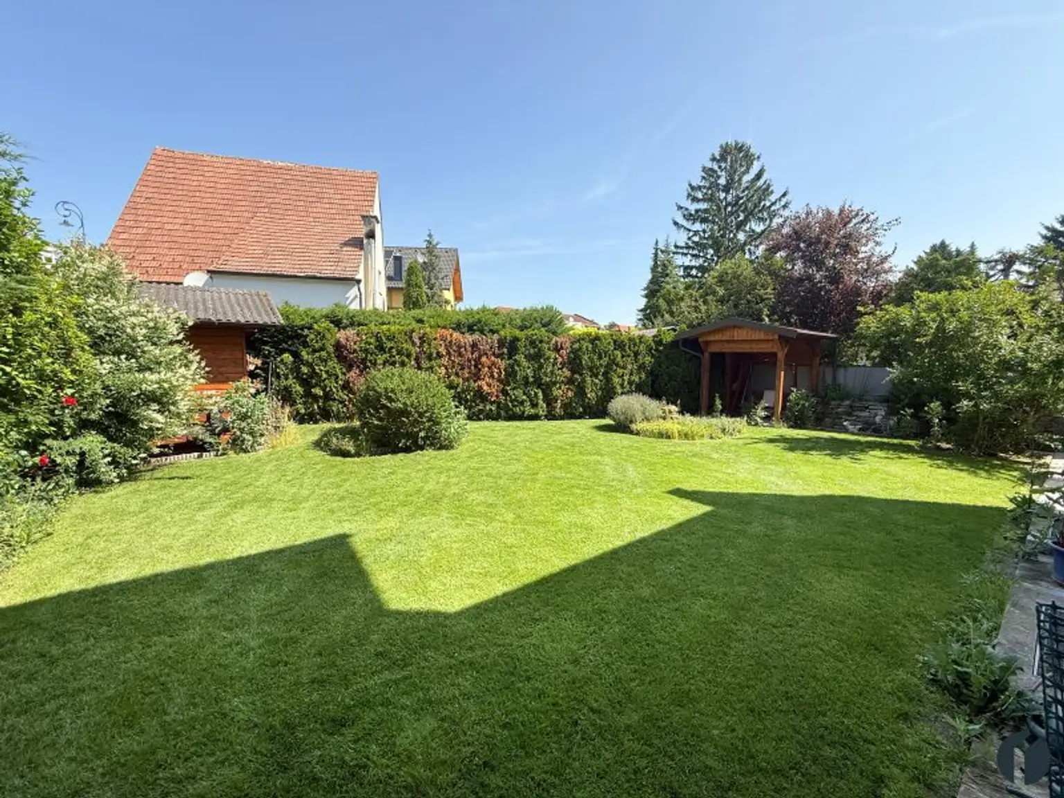Großzügiges Zweifamilienhaus mit Garten direkt in Tulln