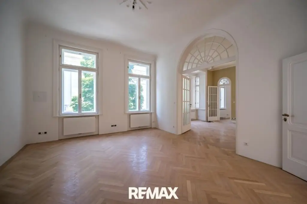 Rarität: Stadt-Villa mit weitläufigem Garten an exklusiver Hietzinger Adresse
