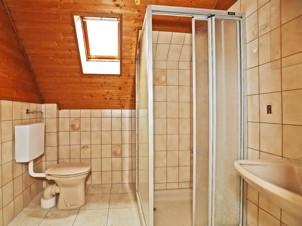 Haus auf Mietkaufvariante - Schönes ebenes Grundstück - 135m2 Wfl. - Vollkeller mit Garage - große Terrasse