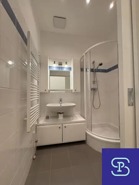 Provisionsfrei: Renovierter 73m² Altbau mit Einbauküche und Lift - 1090 Wien