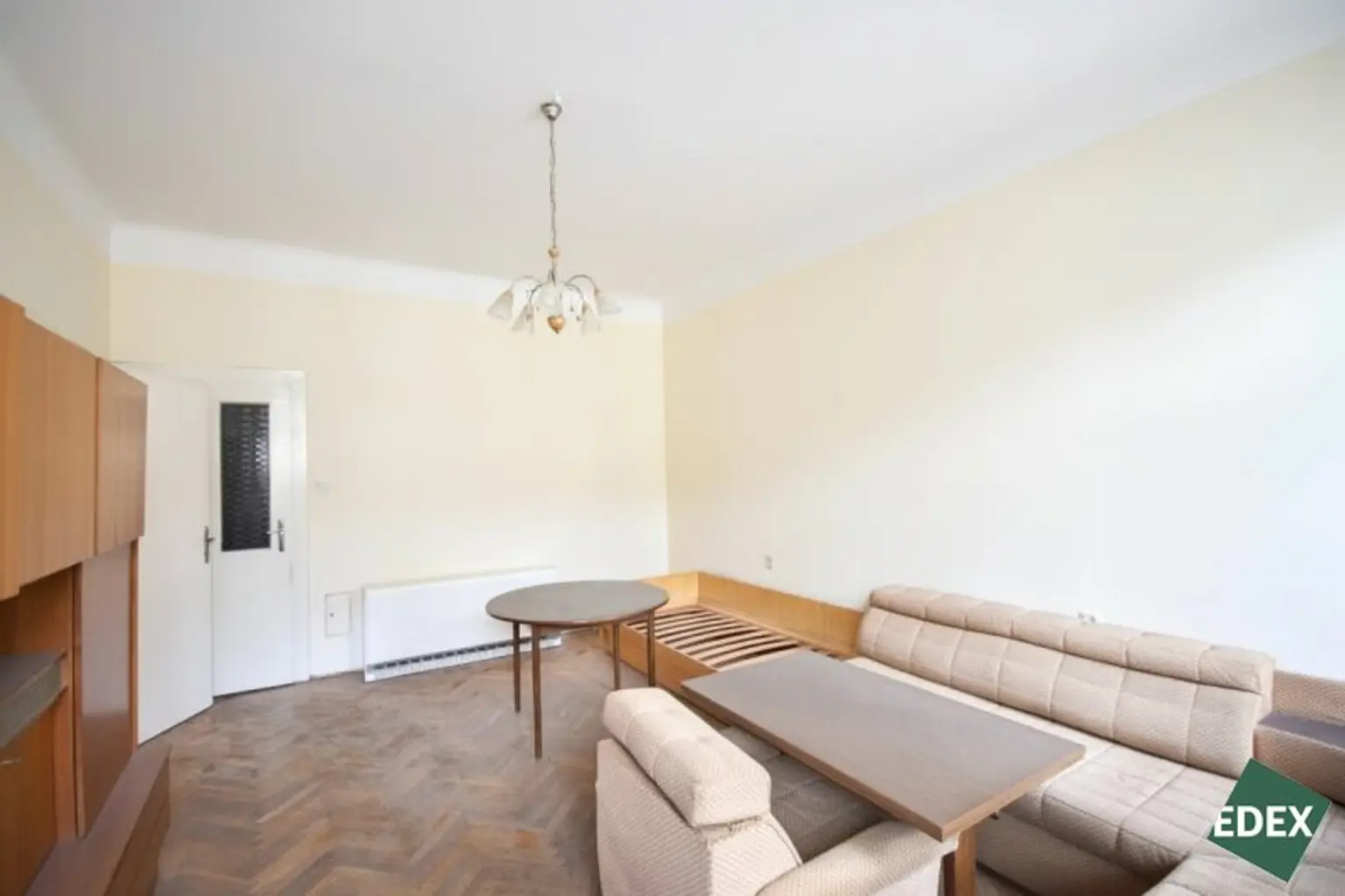 Altbauwohnung zum Sanieren – 48 m² mit Balkon im 3. Liftstock