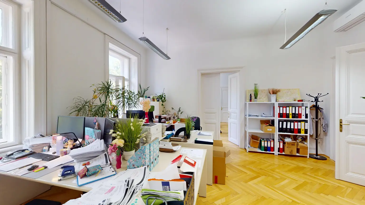 Repräsentatives Altbau-Office am Börseplatz – Nachmieter ab ca. Oktober 2025 gesucht