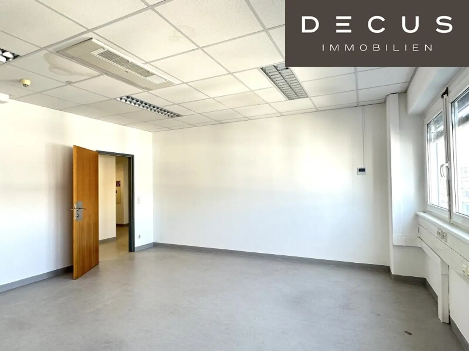 + + + NÄHE U4 und U6 + + + BÜROCENTER WIENZEILE + + + ca. 100 m² Büro + + +