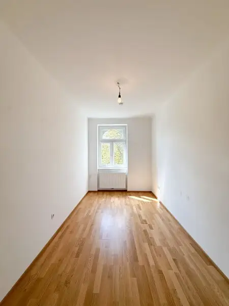 Helle 2-Zimmerwohnung im 23.Wiener Gemeindebezirk zu vermieten | OHNE Lift; 2.OG