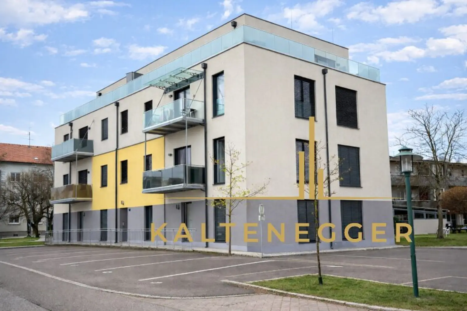 Parkplatz neben Haus im Mietpreis inkludiert