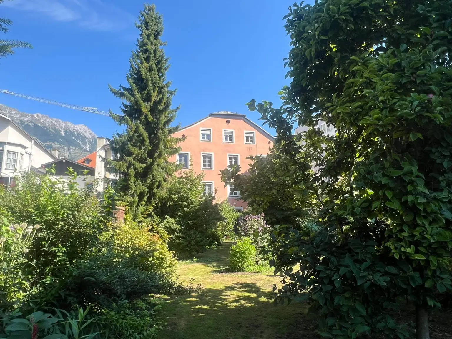 NEU: Stadthaus in Zentrumslage
