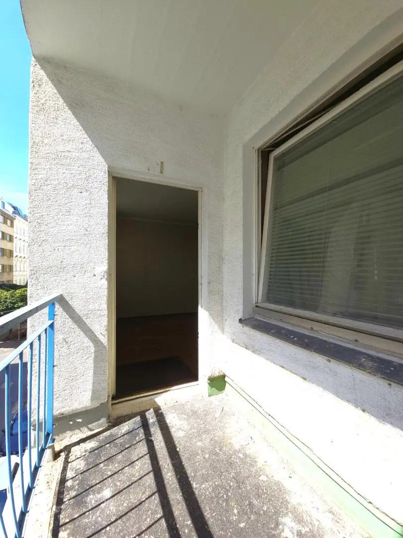 62 m² zum freien Gestalten in bester Lage | 2-Zimmer-Wohnung mit Loggia im Alsergrund