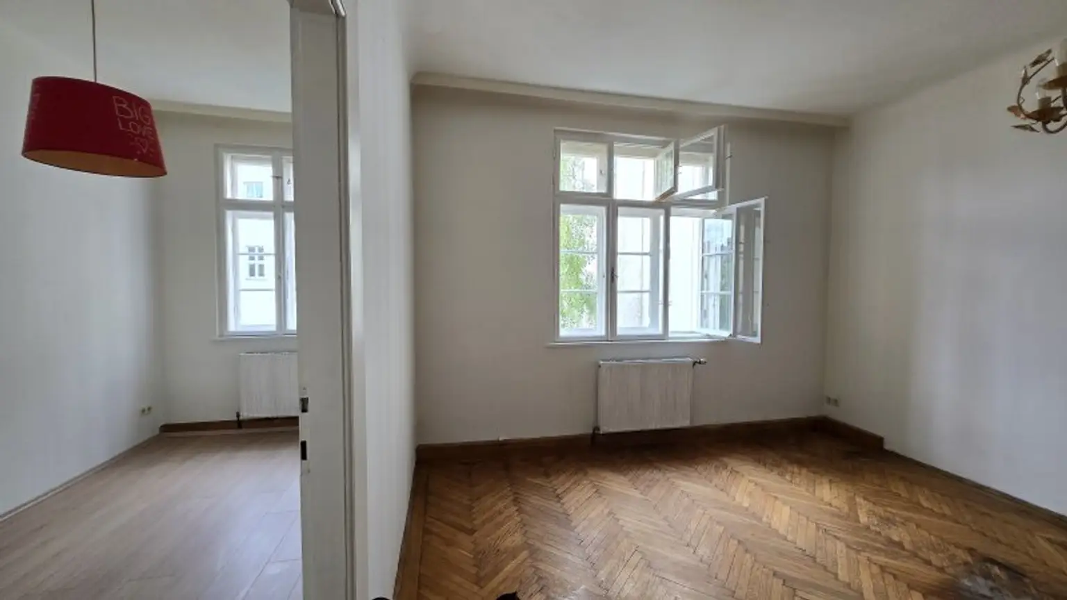 2-Zimmer-Wohnung in brauchbarem Zustand (Sanierungsbedarf!) - Balkon+Hofausrichtung - 3.Stock OHNE Lift