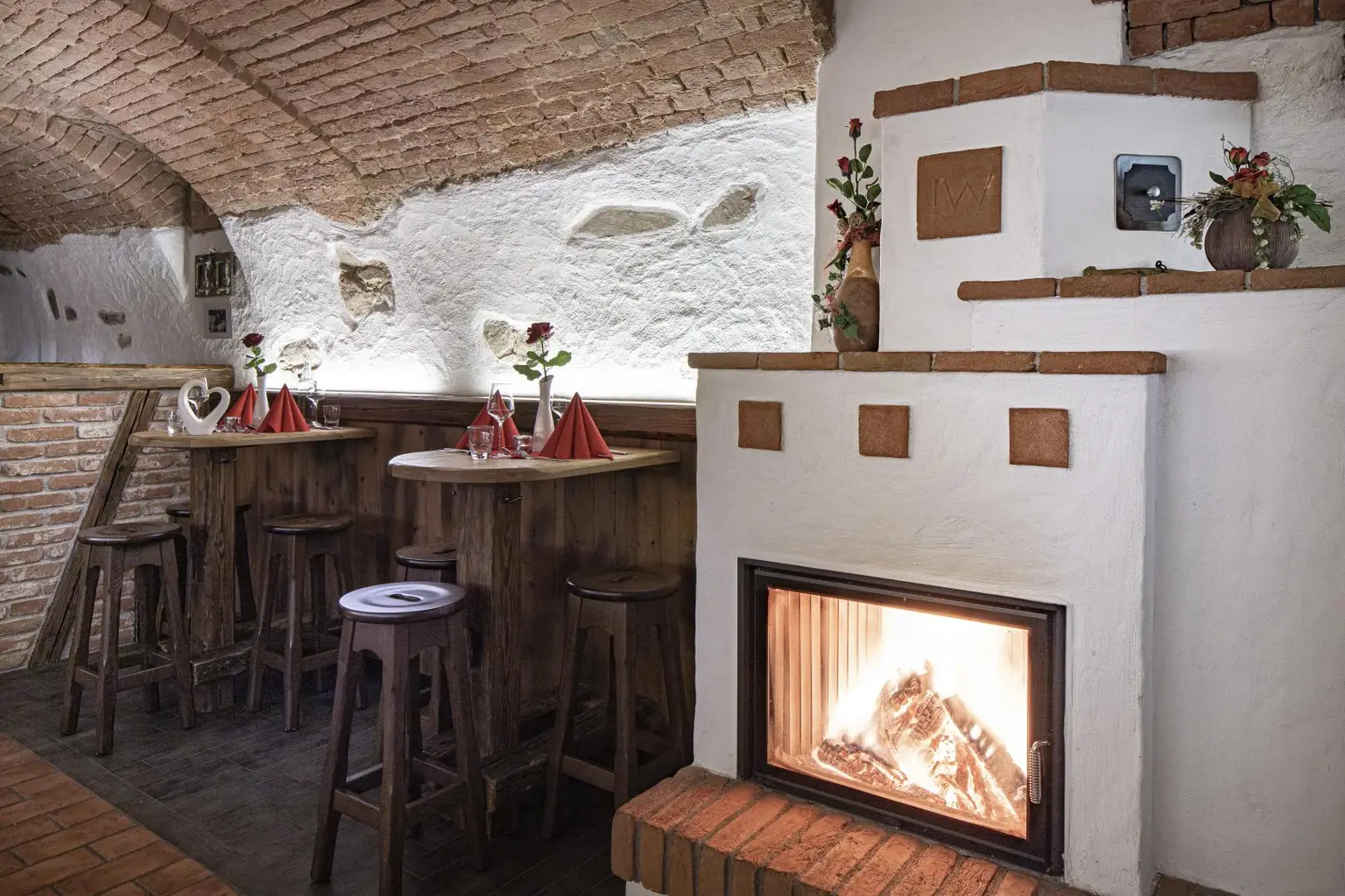 Kaminofen im Kellerstüberl