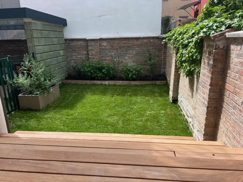 ERSTBEZUG ! Hochwertig generalsanierte 3 Zimmer miz TERRASSE UND GARTEN )Top 07)