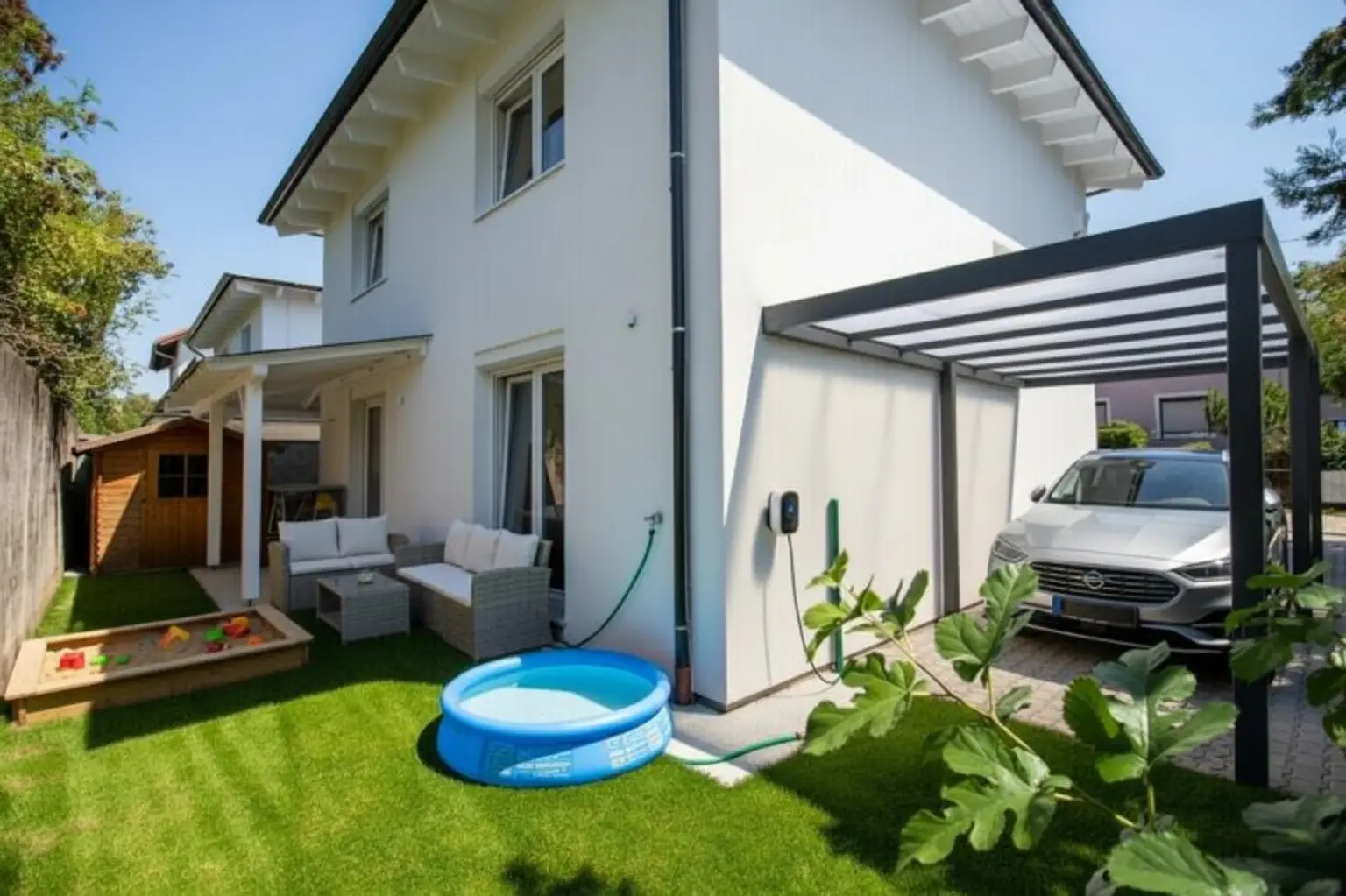 "Perfekt für Familien: ERSTBEZUG - Einfamilienhaus in Wien Nähe mit Schnellbahnanschluss"