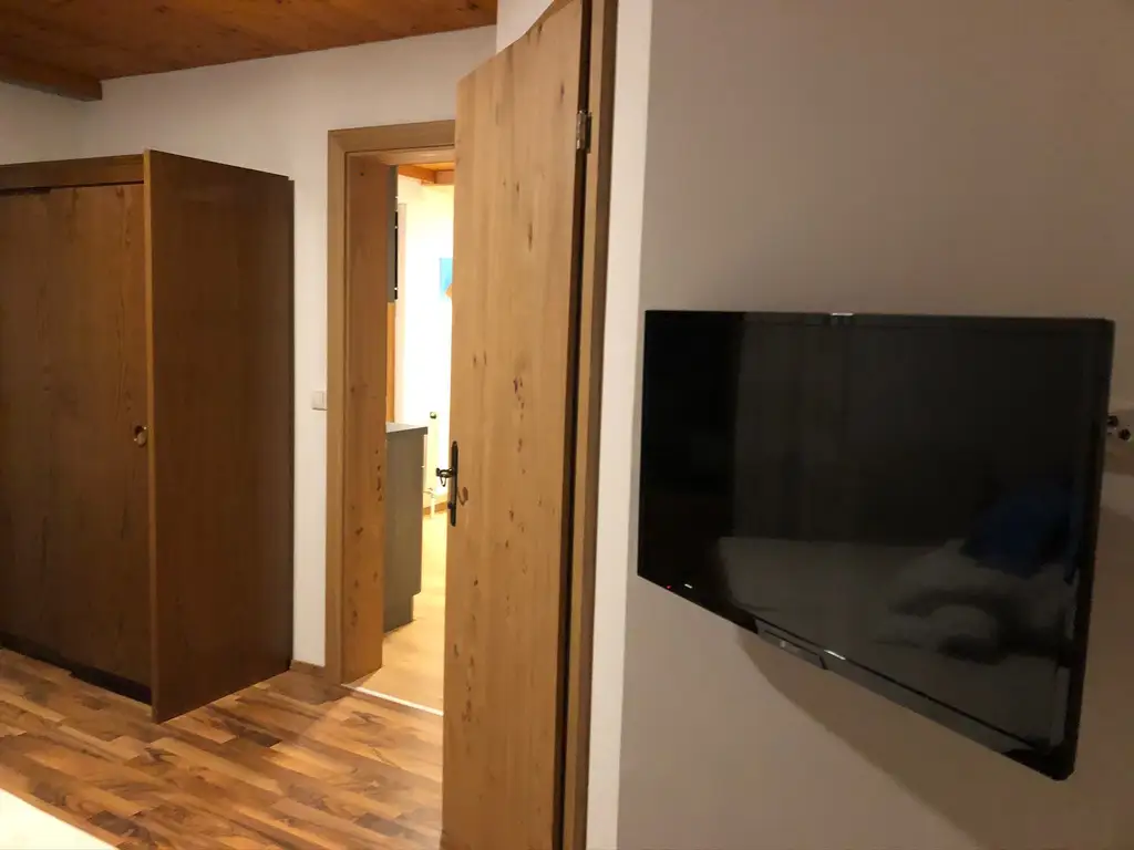 Moderne Mietwohnung - all inklusive!  Dauermieter, Mitarbeiterwohnung, Ferienwohnung