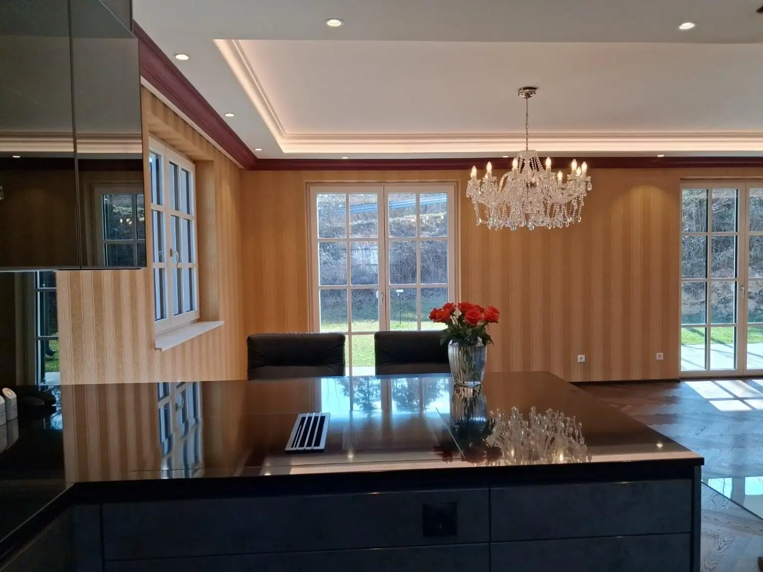 7 Küche mit Bar 2721