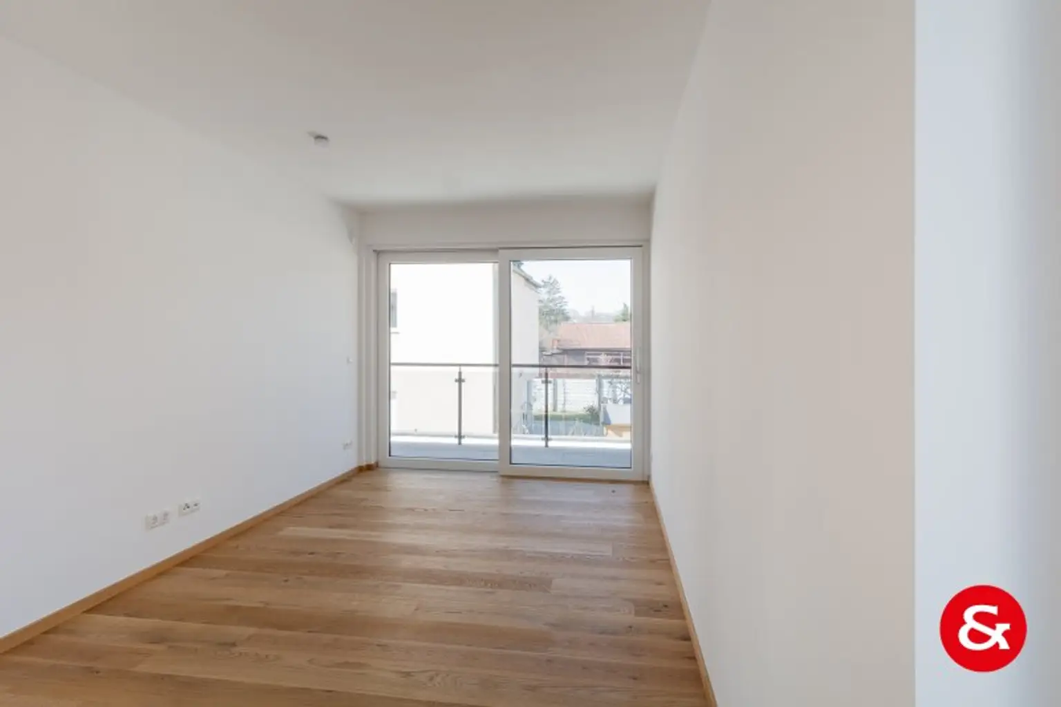 Modernes, klar gestaltetes Einfamilienhaus mit viel Platz und Technik!