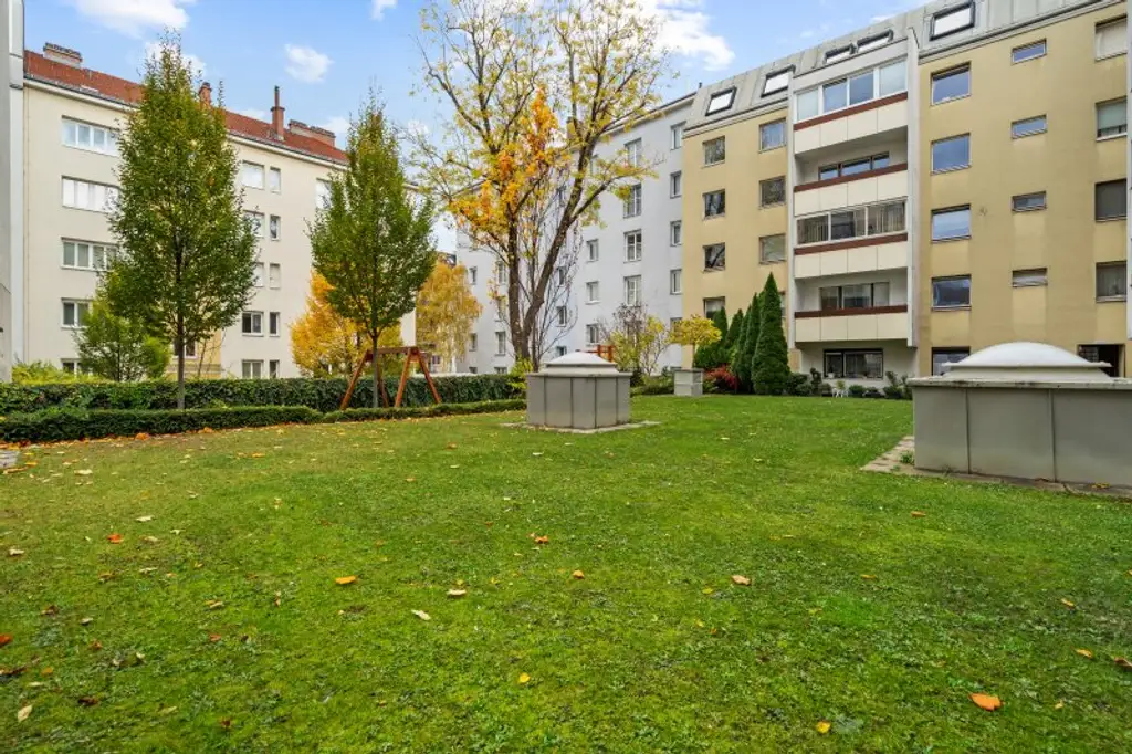 Helle, ruhige 2-Zimmer-Wohnung mit Terrasse in 1160 Wien!
