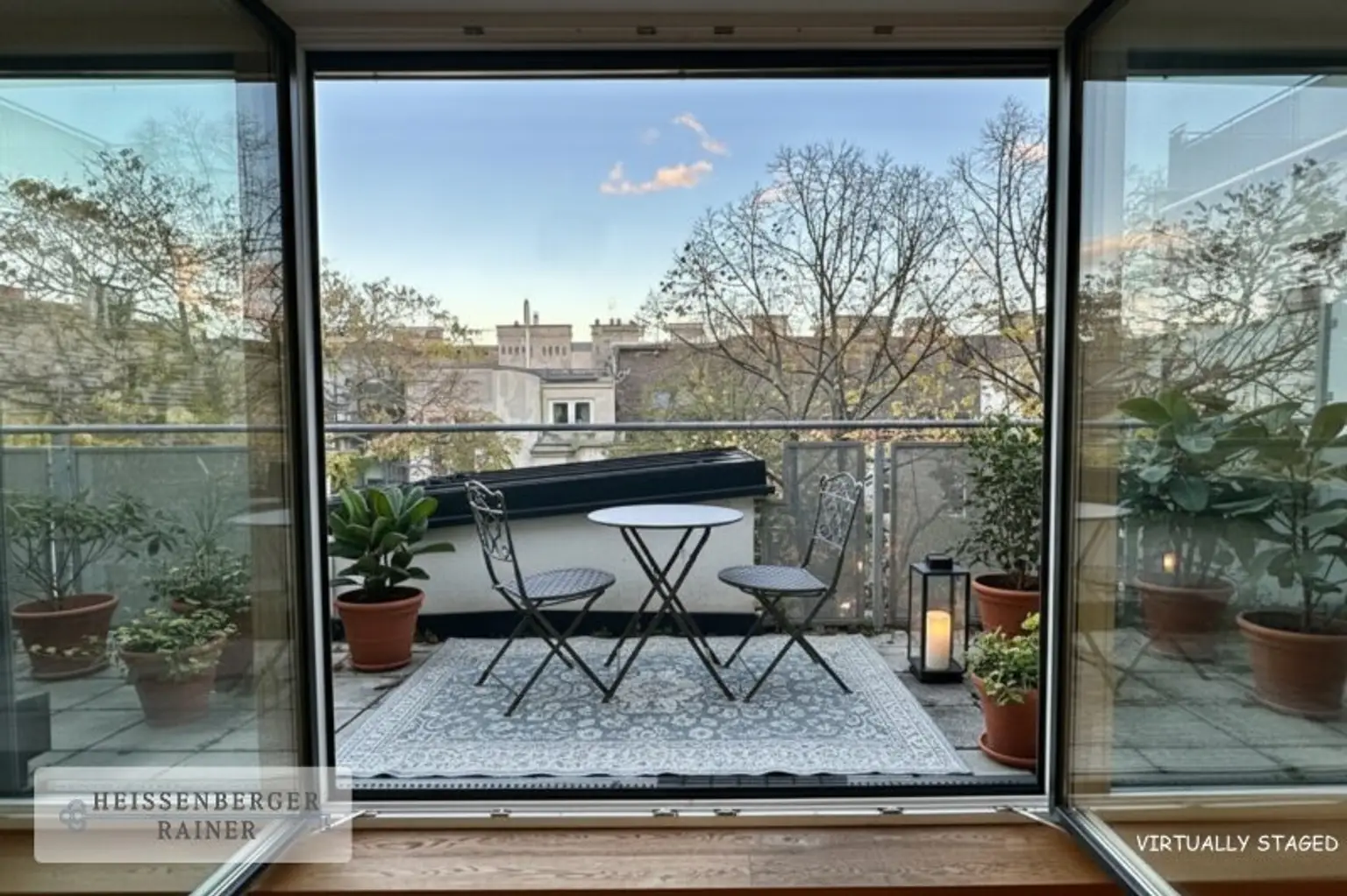 HOCHWERTIG, GROSSZÜGIG, SONNIG /// herrliche Dachterrassenwohnung /// Jacquingasse