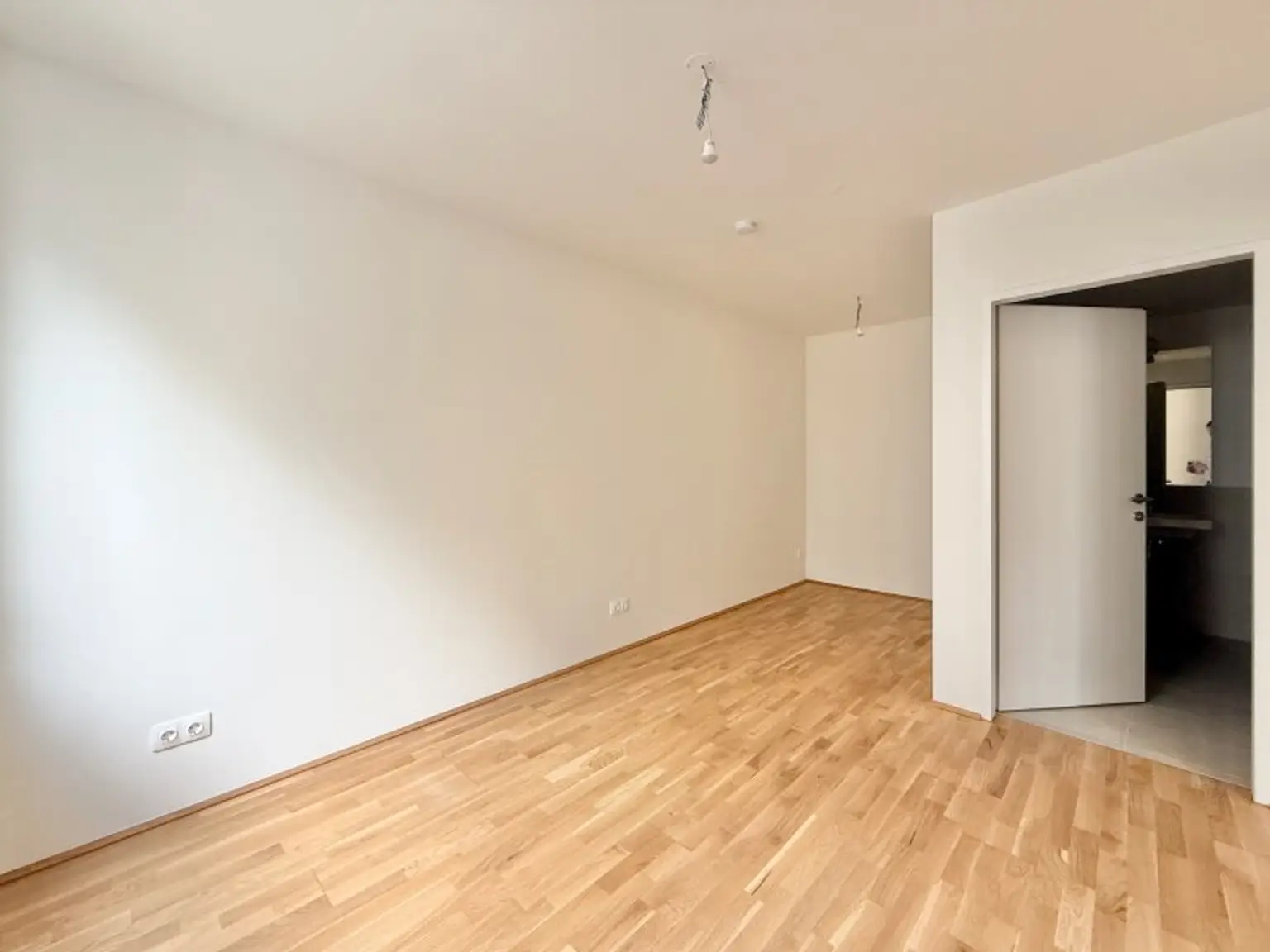 Erstbezug - 2 Zimmerwohnung I Nähe Donau I ca. 5,5m²  Balkon I Tiefgarage I Fußbodenheizung I Fernwärme