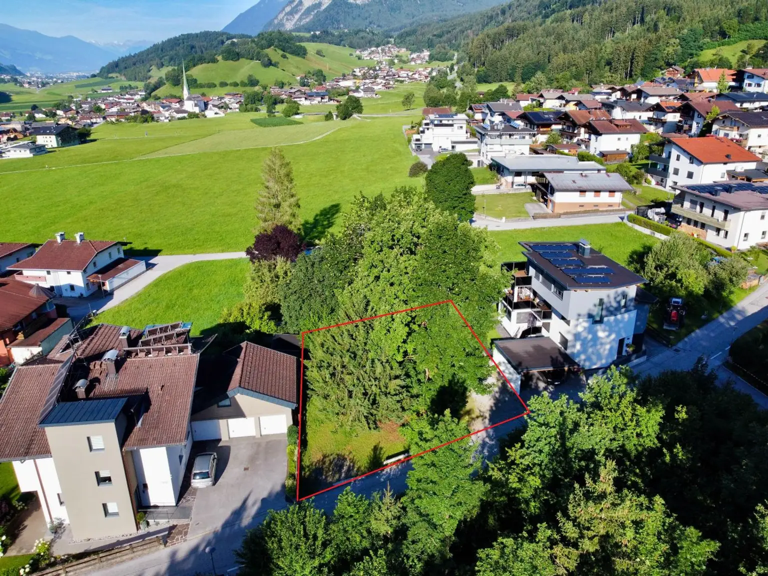 Wohnen am Waldrand – Ruhiges und sonniges Baugrundstück in Wiesing