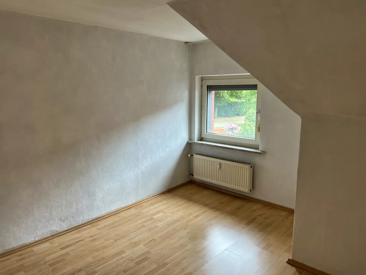 Ruhige, aber zentrale Lage! Doppelhaushälfte in Sögel!