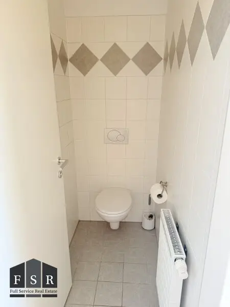 3-Zimmer Dachgeschoß-Wohnung mit Terrasse - Allgemeingarten und Ubahnnähe
