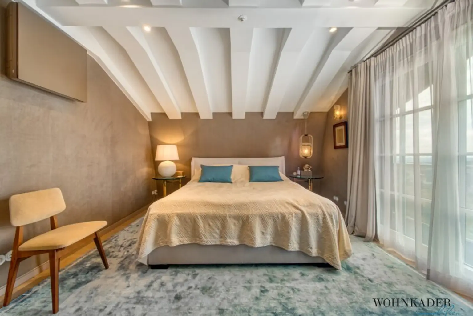 Exklusives Traumhaus zur Miete mit Panoramablick auf die Weinberge