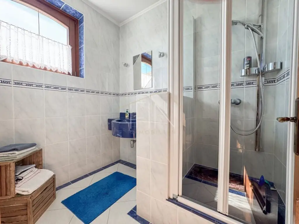 Einfamilienhaus mit Pool, Wellness & großem Garten in Hennersdorf