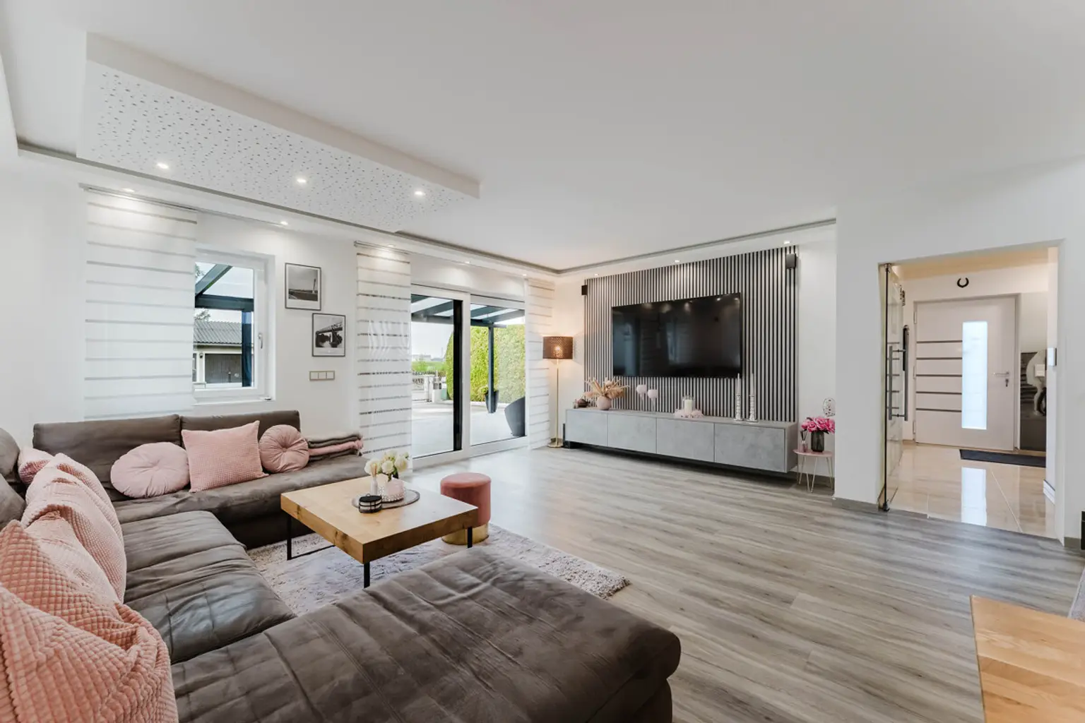 Modernes Einfamilienhaus in Regau!!