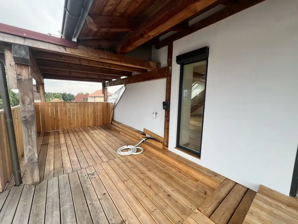 Penthouse-Wohnung + 270m2 Dachterrasse zur Miete als Wohnung oder Büro