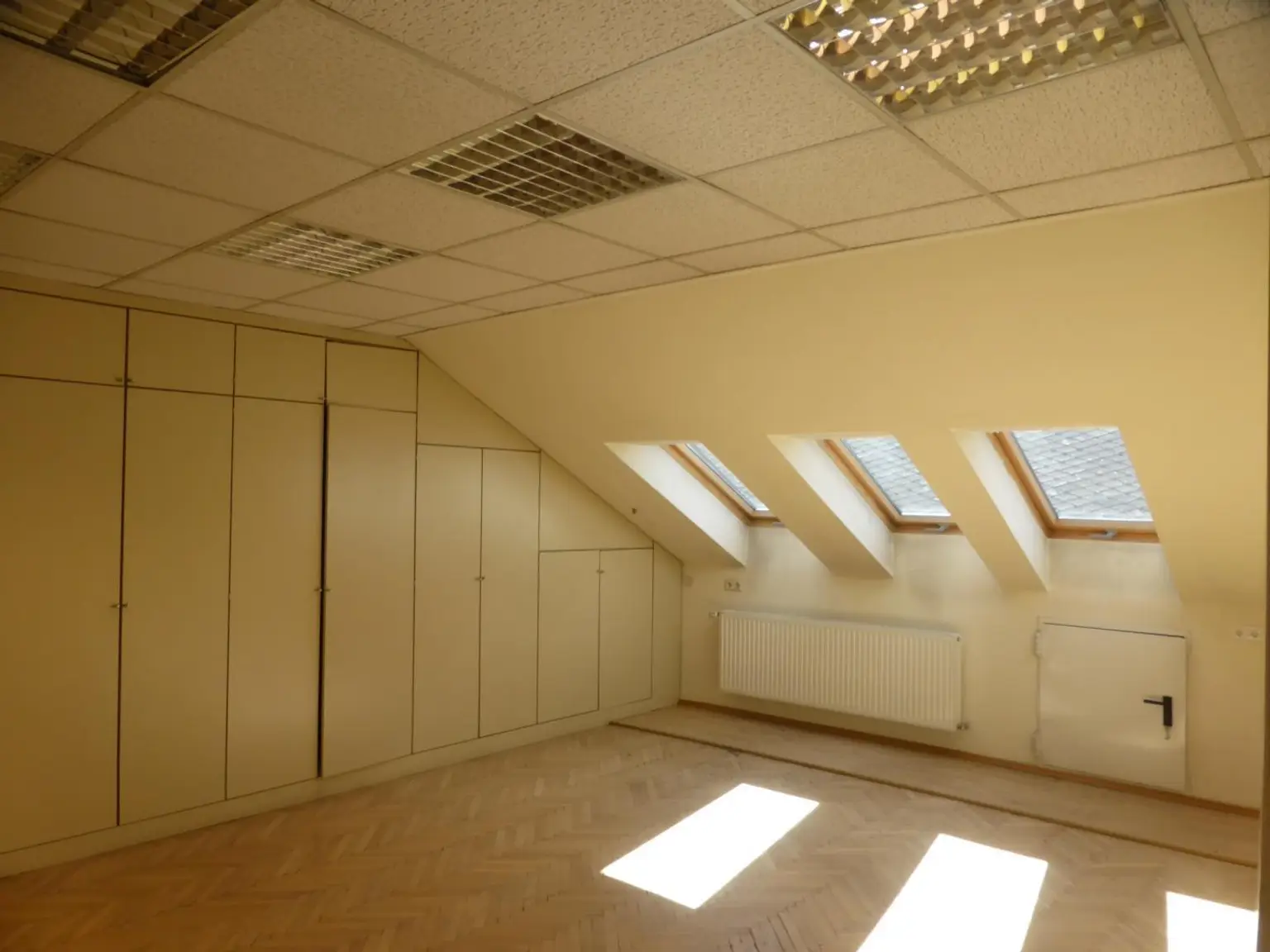Büro 3
