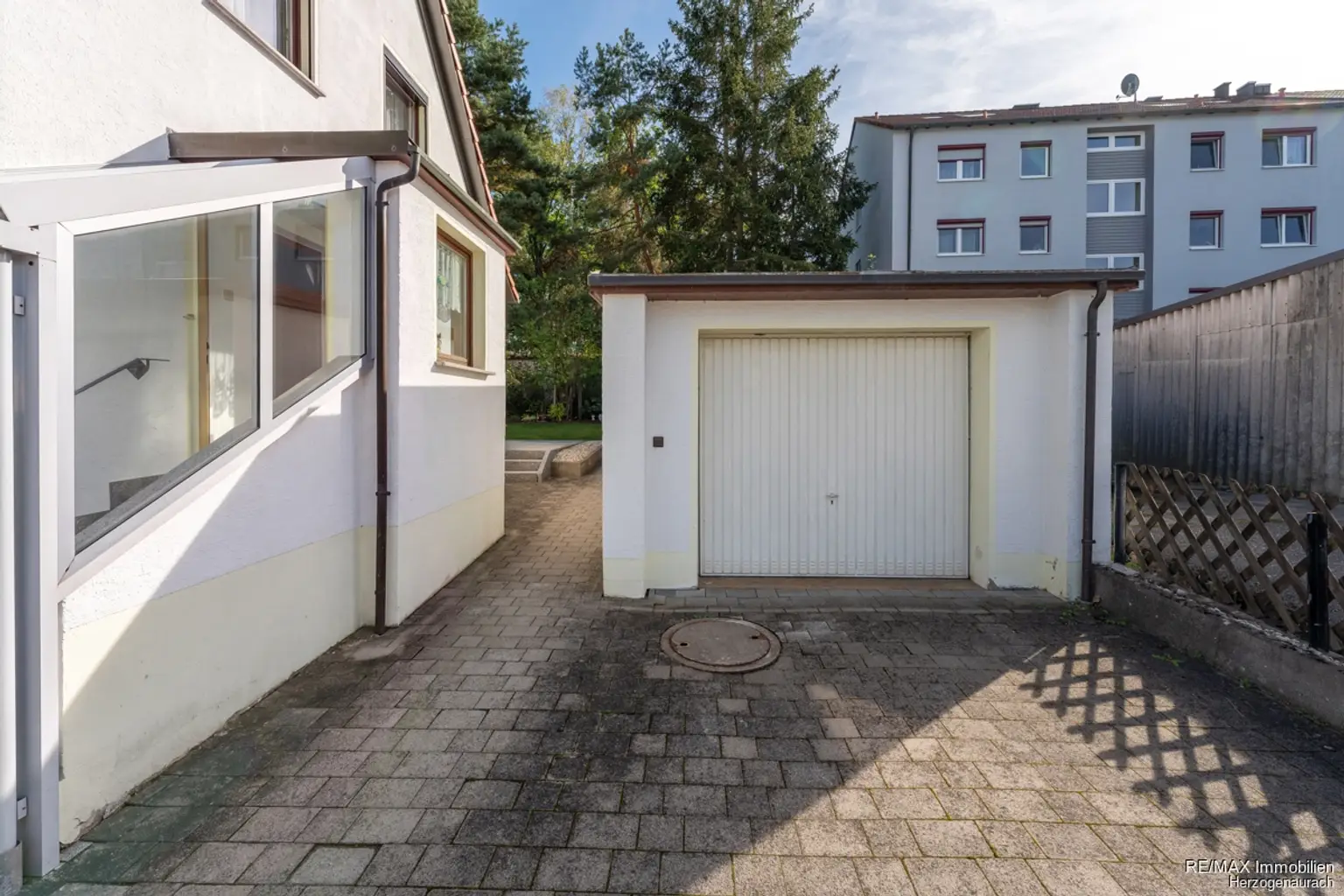Einfahrt
