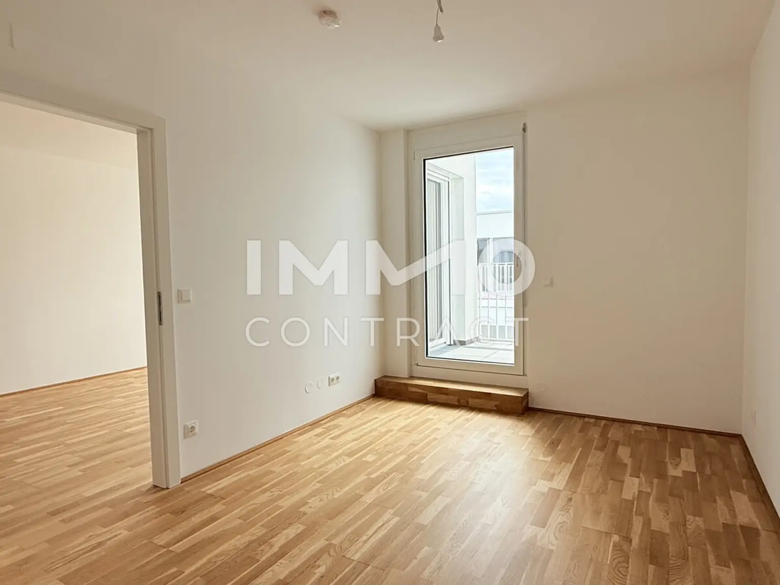 EDI N° 7 -Lichtdurchflutete Zweizimmer Wohnung mit Terrasse zum wohlfühlen