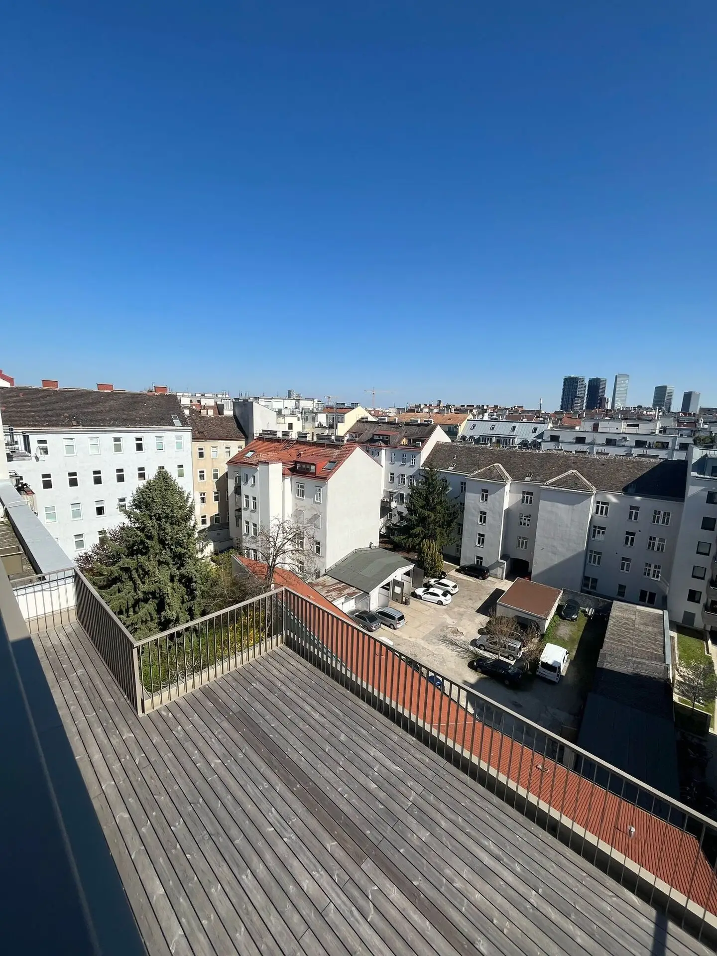 a196c7c3-3fb8-4aa5-b7f9-52bca8ec73d1