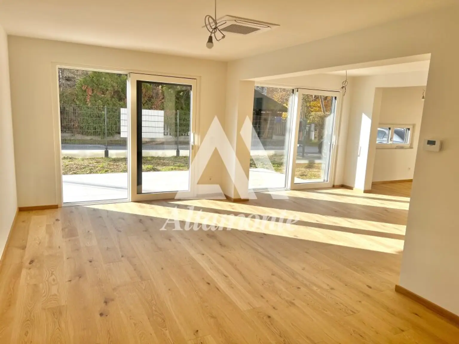 Idyllisches Zuhause mit Stadtanschluss – Erstbezug Einfamilienhaus !