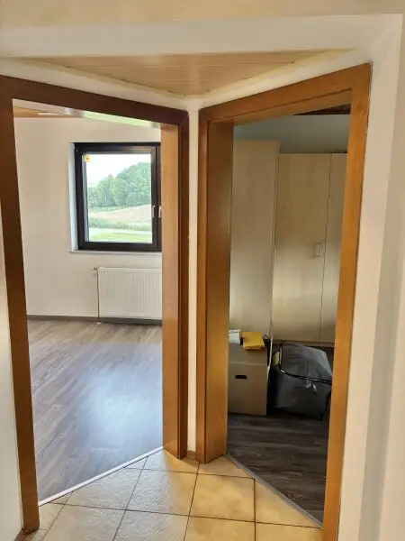 ** FAMILYS BEST **   Reinersdorf !! Bungalow mit ca. 122 m2 Wfl. in ruhiger, idyllischer Ortsrandlage mit ca. 1.200 m2 Eigengrund !!