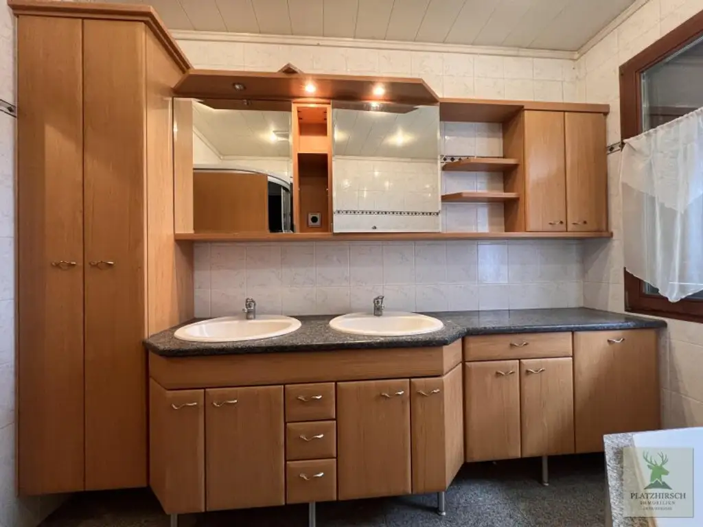 Halloweenspezial zum Superpreis !! ELK Bungalow auf 148m2 Vollkeller, 8 Fahrminuten von der Schnellbahn