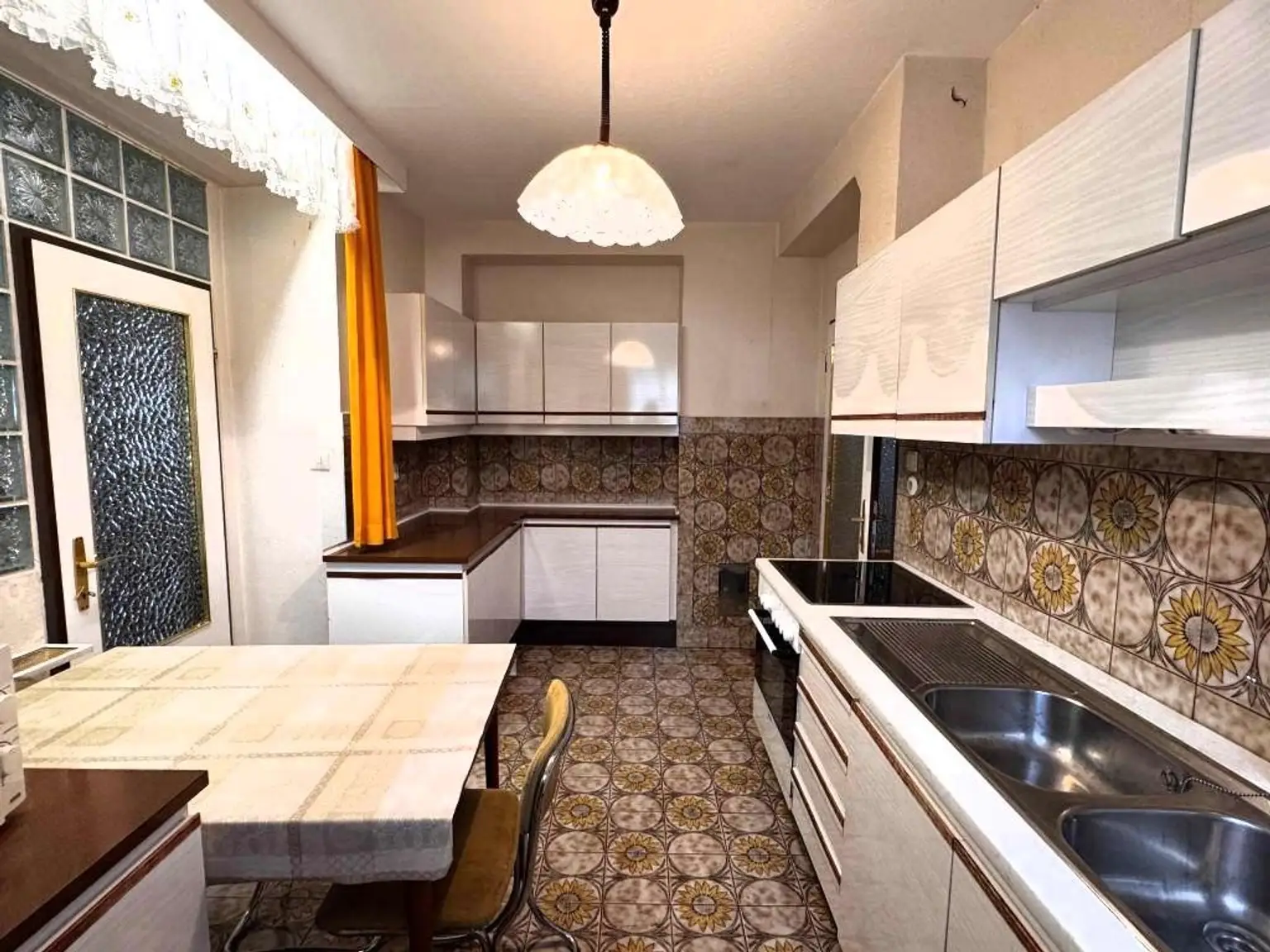 "mehr als EIN Haus - ein Zuhause"