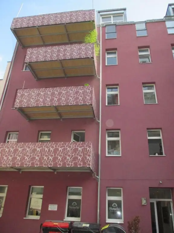 Helle 2-Zimmer-Wohnung mit Balkon - verfügbar ab Dezember 2025