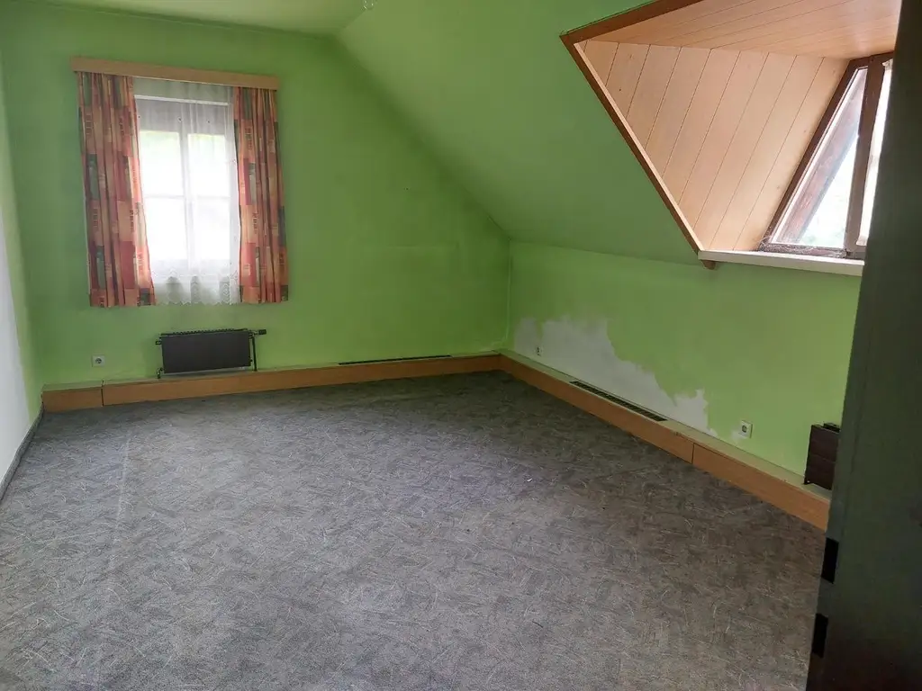 Geschäft oder Büro oder Wohnen im Postgebäude