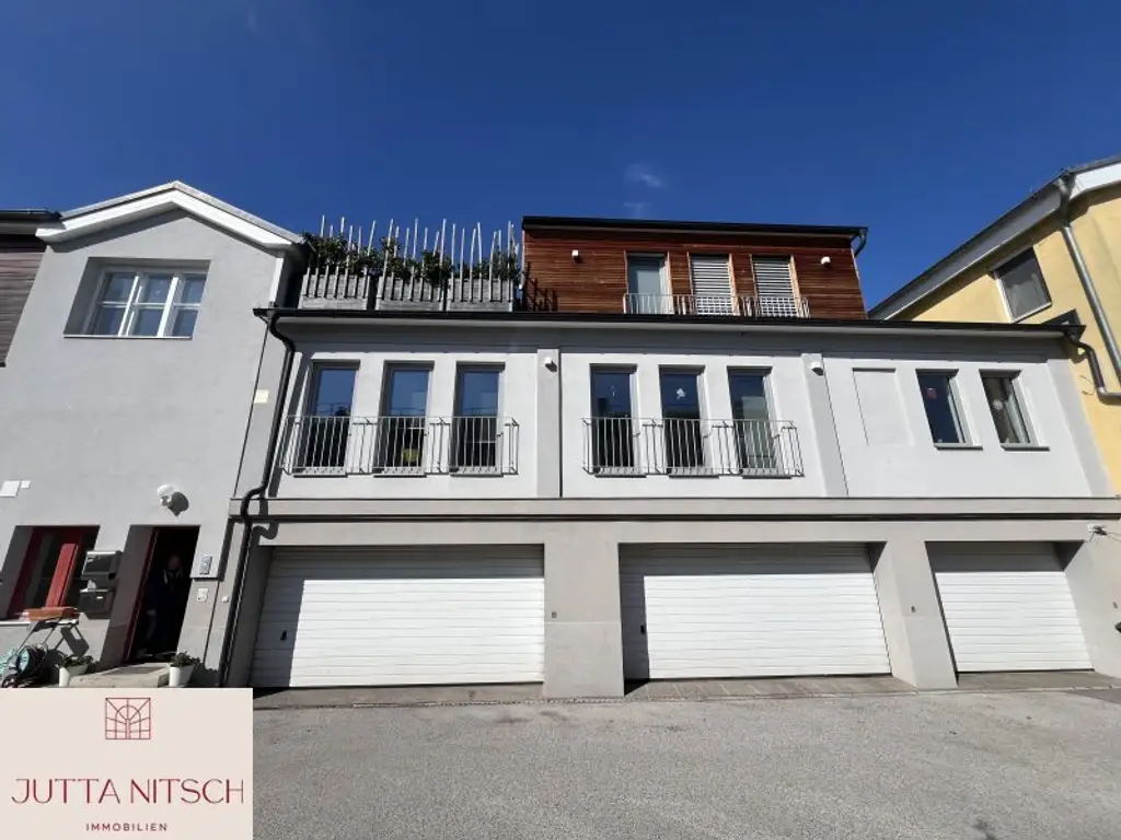 Elegante 4-Zimmer-Maisonette mit Terrasse und Autoabstellplatz - Gumpoldskirchen