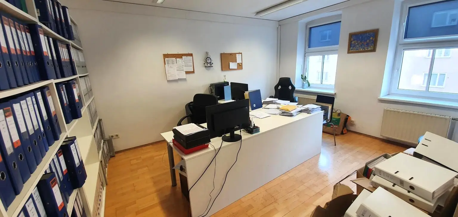 U1 Fussgängerzone - Büro / Bürowohnungkombi