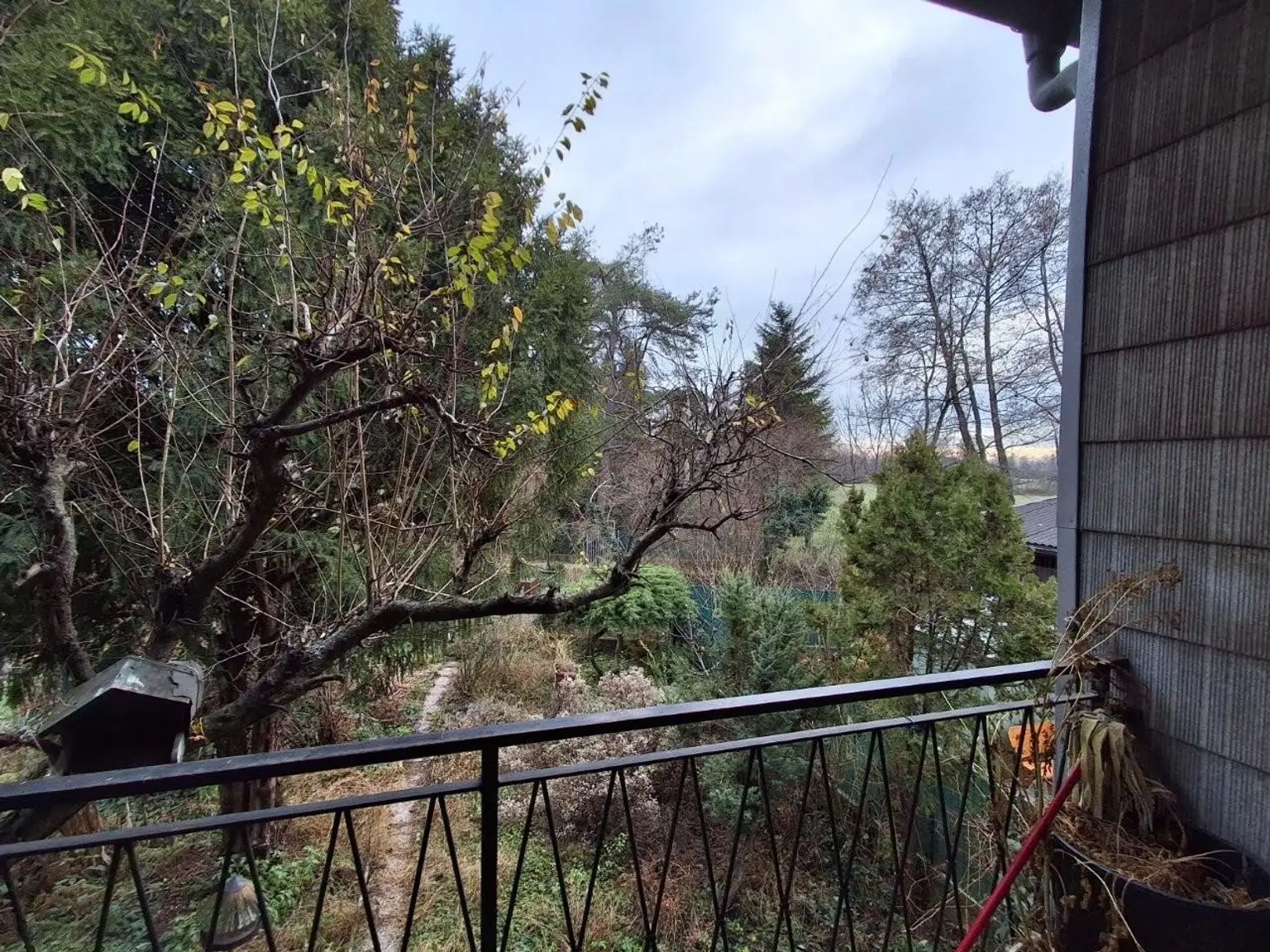 47 Ausblick Garten Haus 2 Moosbrunn