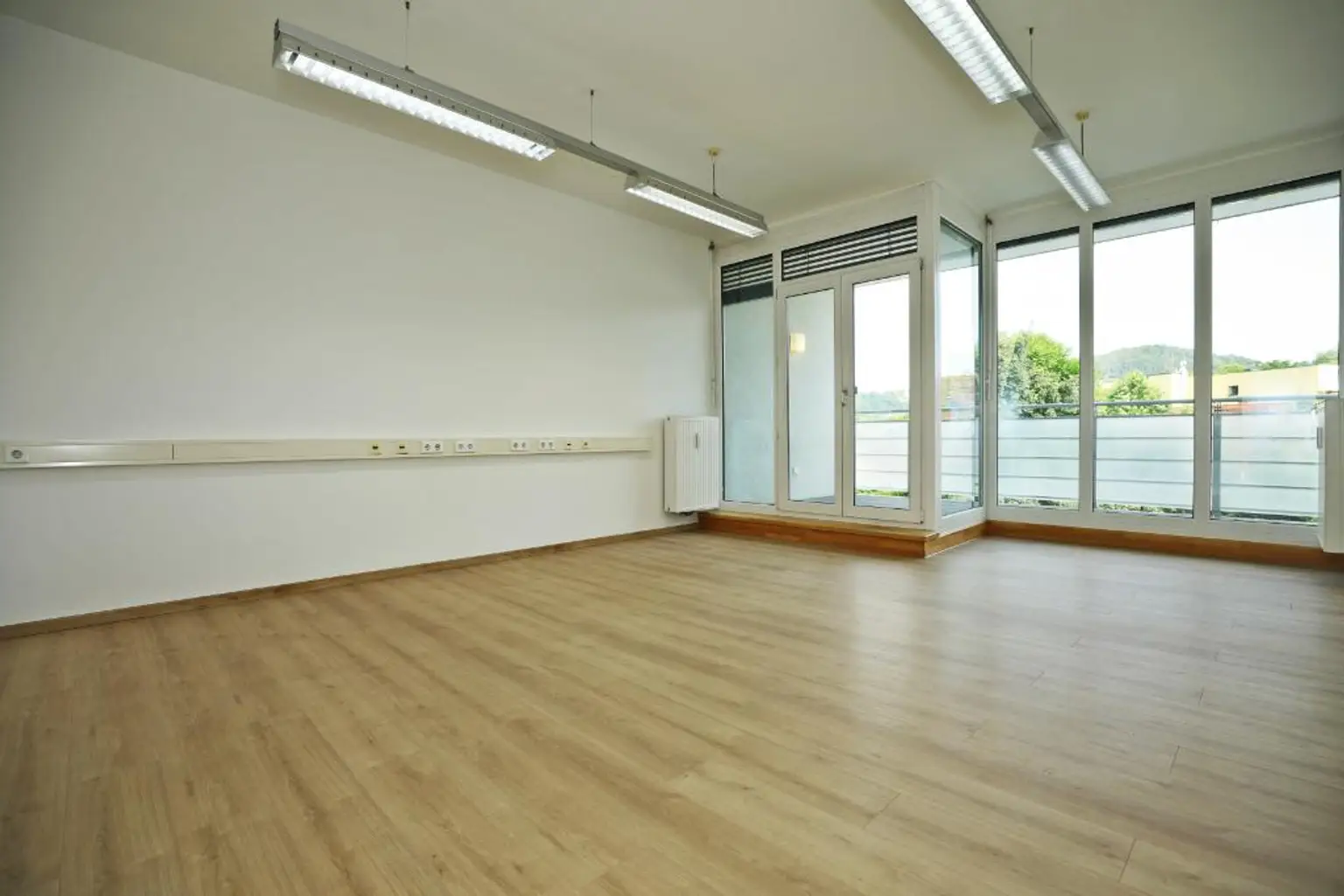 Neuwertiges, barrierefreies Büro im Zentrum von Graz-Andritz